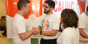 HostDime Brasil fortalece parceria estratégica com a Roval na convenção anual da farmacêutica 15 Servidor Dedicado no Melhor Data Center